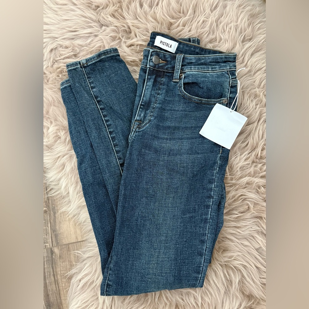 NWT pistola Dark Blue Skinny Jeans